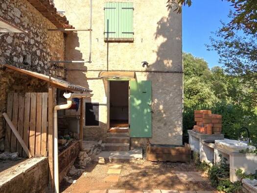 Maison à vendre 179 000 € 4 pièces 3 chambres 67 m² 300 m² de terrain Ampus 83111