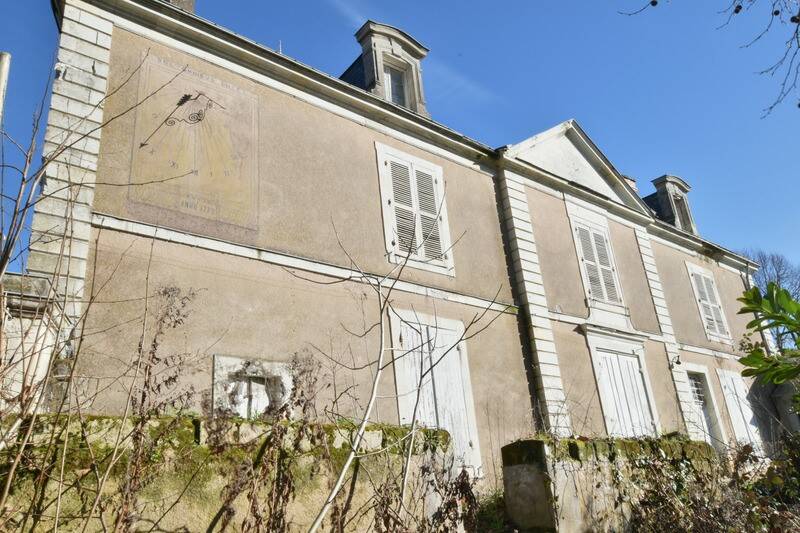 Maison à vendre, 234m², SEICHES SUR LE LOIR