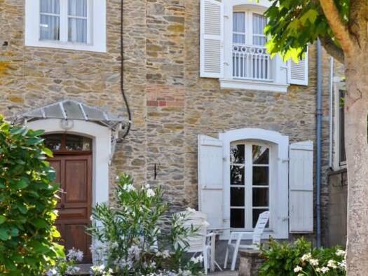 Maison à vendre 197 581 € 5 pièces 2 chambres 85 m² 437 m² de terrain Le Bourny Laval 53000