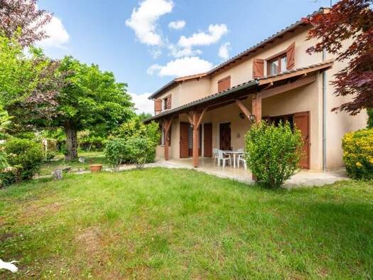 Maison à vendre 169 087 € 6 pièces 5 chambres 179 m² 751 m² de terrain Valence 82400
