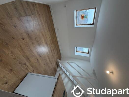 Appartement à louer - logement étudiant 550 € 1 pièce 1 chambre 29 m² 2ème étage Epeule-Trichon Roubaix 59100