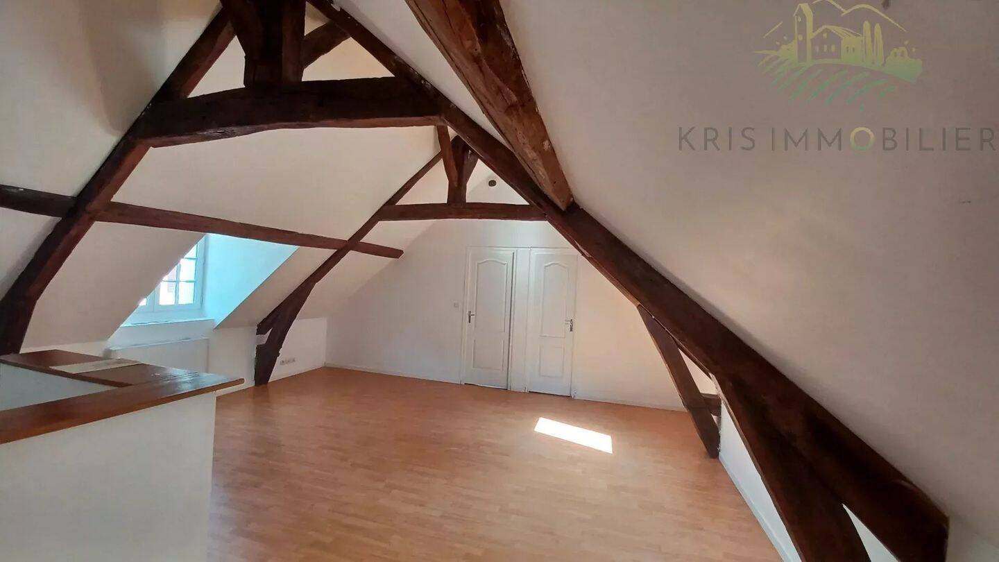 Maison à louer, 50m², MONTREUIL AUX LIONS