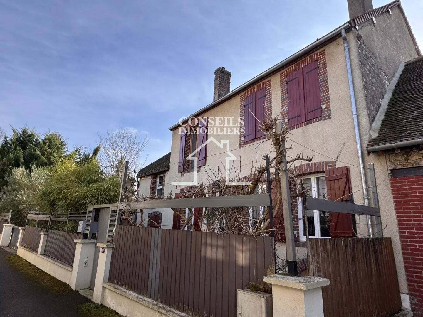 Maison à vendre, 170m², SAINT JULIEN DU SAULT