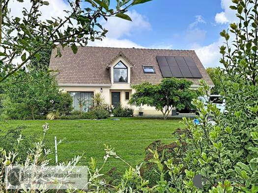Maison à vendre 400 000 € 5 pièces 4 chambres 134 m² 1 200 m² de terrain Fiquefleur-Équainville 27210