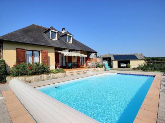 Maison à vendre 344 000 € 5 pièces 4 chambres 131,1 m² 1 253 m² de terrain Angaïs 64510