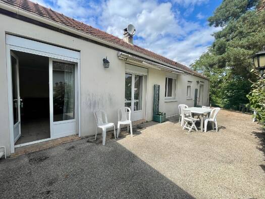 Maison de plain-pied à vendre 259 000 € 4 pièces 2 chambres 80 m² 750 m² de terrain Milly la Foret 91490