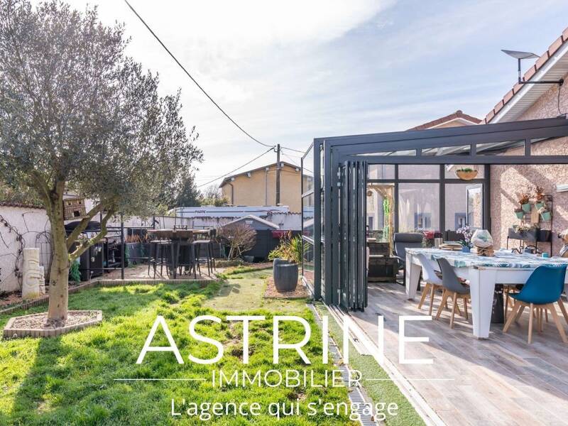 Maison à vendre, 80m², ESTRABLIN