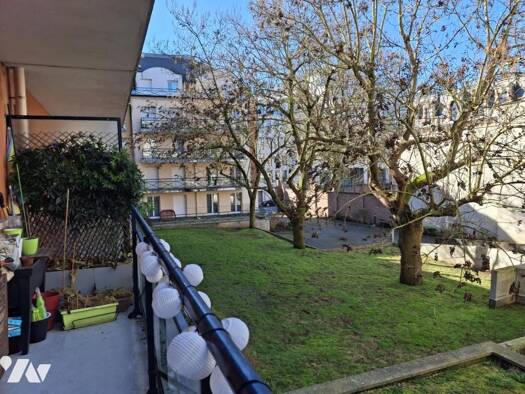 Appartement à vendre 477 800 € 4 pièces 3 chambres 106 m² Étage 1/4 Lille 59000