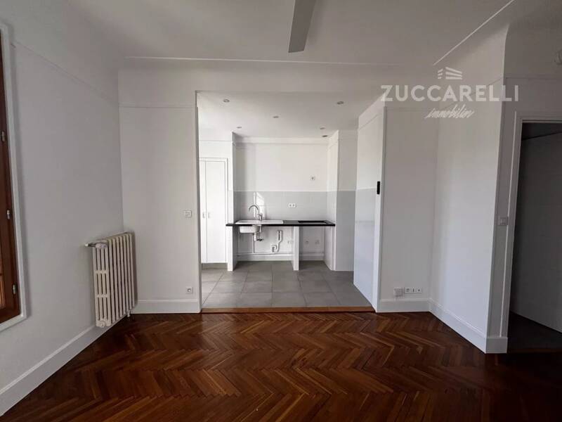 Maison à louer, 28m², NICE