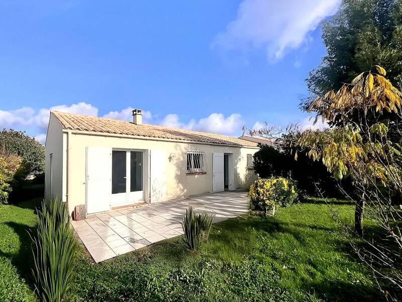 Maison à vendre, 112m², SAINT JEAN DE LIVERSAY