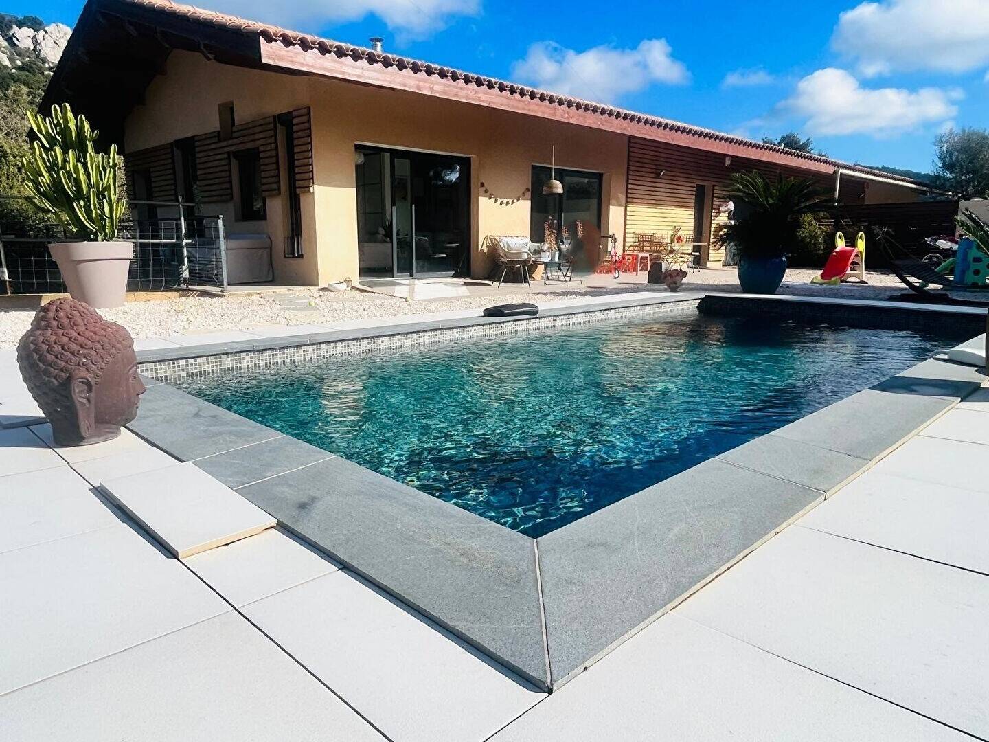 Maison à vendre, 160m², HYERES