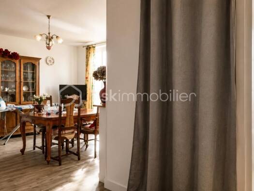 Appartement à vendre 108 000 € 2 pièces 1 chambre 58,69 m² Étage 1/2 Centre Ville Louviers 27400