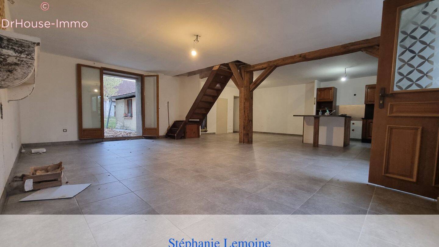 Maison à vendre, 108m², VICQ EXEMPLET