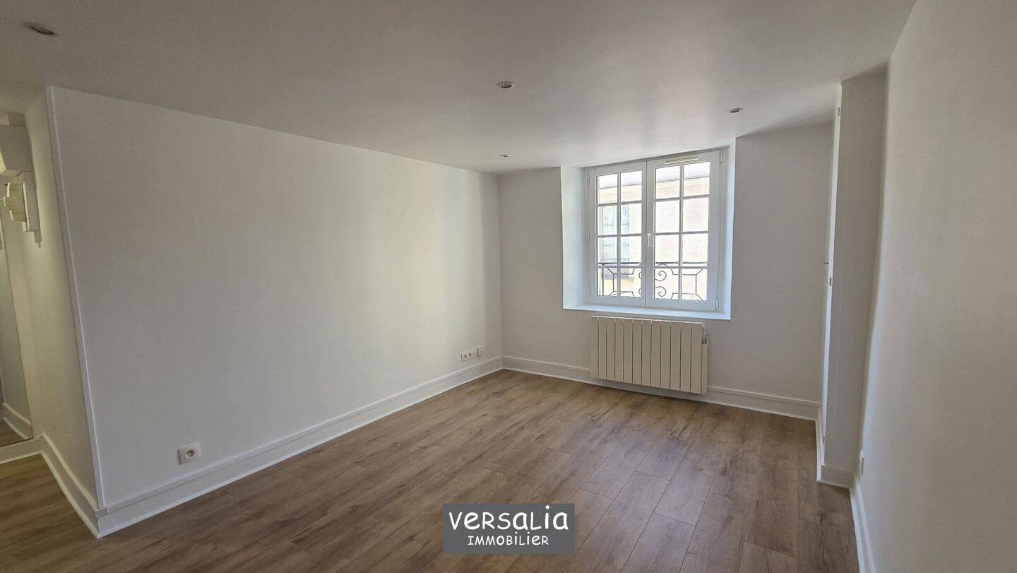 Maison à louer, 20m², VERSAILLES