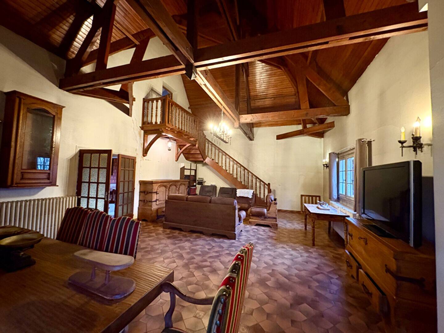 Maison à vendre, 150m², CRESPIERES