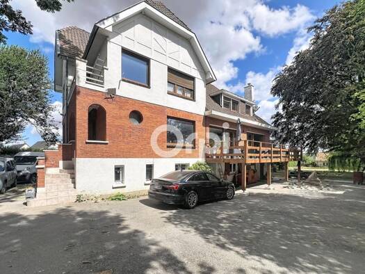 Maison à vendre 498 750 € 7 pièces 6 chambres 350 m² 2 249 m² de terrain Nordausques 62890