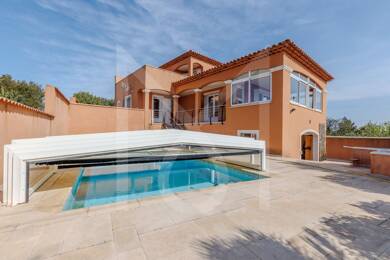 Villa à vendre 520 000 € 4 pièces 3 chambres 114 m² 460 m² de terrain Marseille 13015