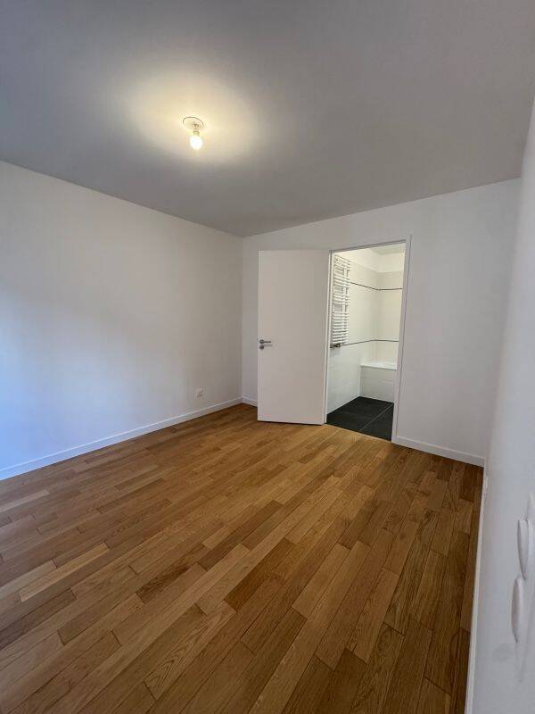 Maison à louer, 59m², COURBEVOIE