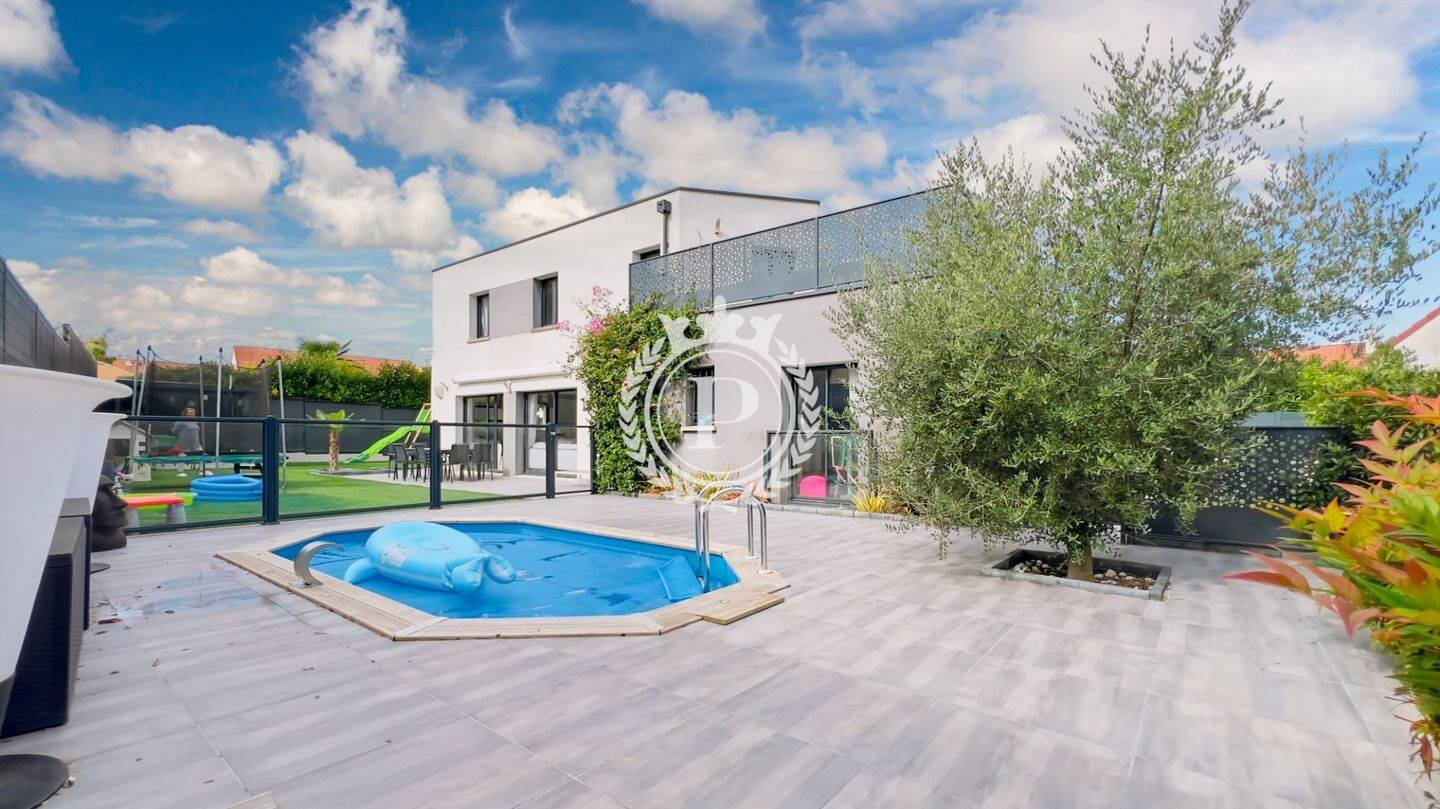 Maison à vendre, 142m², MONTIGNY LES CORMEILLES