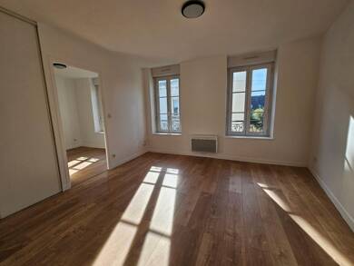 Appartement à louer 590 € 2 pièces 1 chambre 27,2 m² RDC/1 Saint Serge-Ney-Chalouère Angers 49100