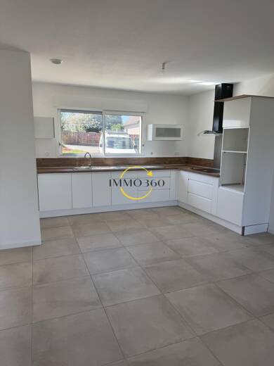 Maison à vendre 289 000 € 5 pièces 4 chambres 130 m² 2 000 m² de terrain Provinces Jean Emond Vendome 41100