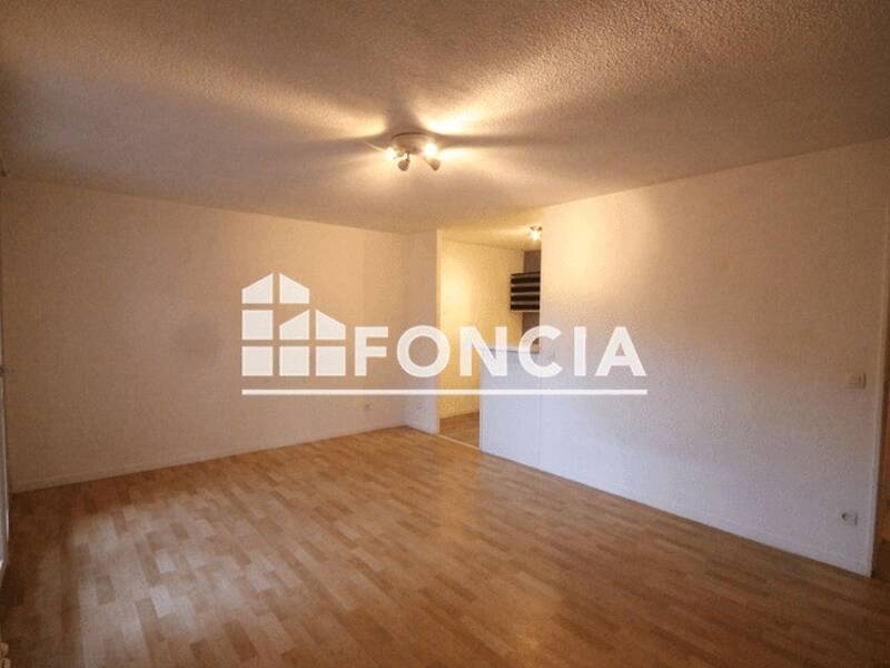 Maison à louer, 31m², GIERES