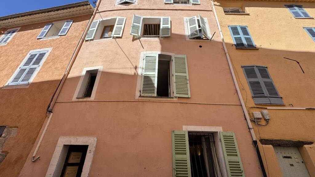 Appartement à vendre 66 000 € 1 pièce 29 m² RDC Draguignan 83300