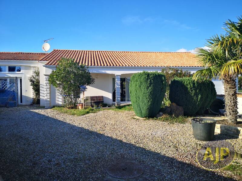 Maison à vendre, 185m², L'AIGUILLON SUR MER