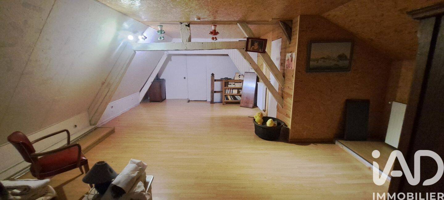 Maison à vendre, 215m², SAINT PIERRE D'EYRAUD