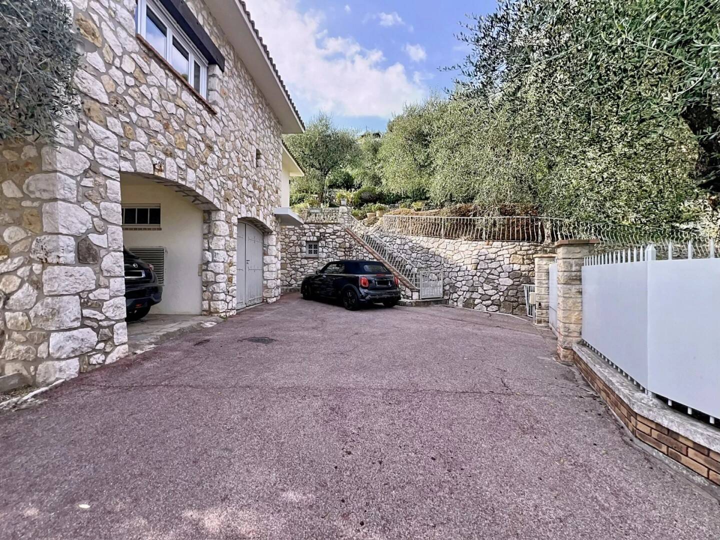 Maison à vendre, 282m², GATTIERES