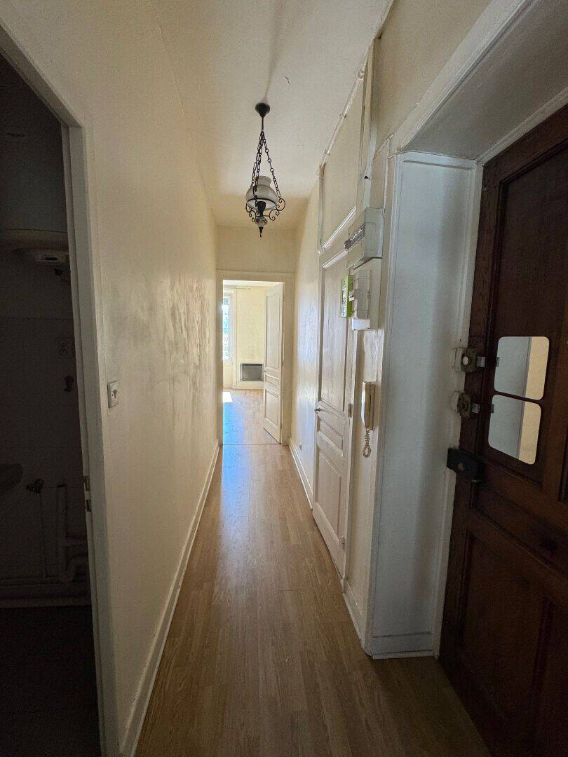 APPARTEMENT ANCIEN VILLEURBANNE - 1 pièce(s) + alcôve - 40 m2 — 4