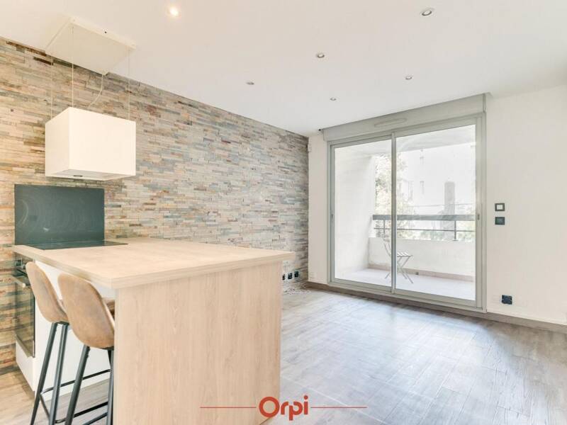 Maison à louer, 0m², MARSEILLE 9E