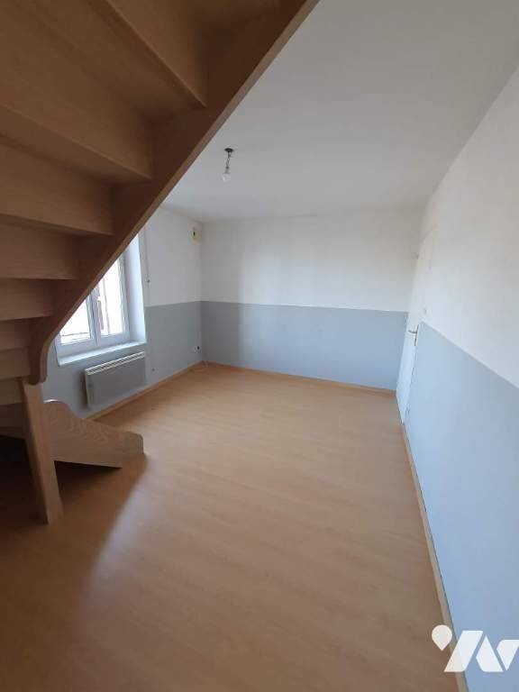 Maison à louer, 46m², ETREUX