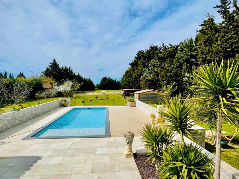 Maison à vendre, 160m², FONTVIEILLE