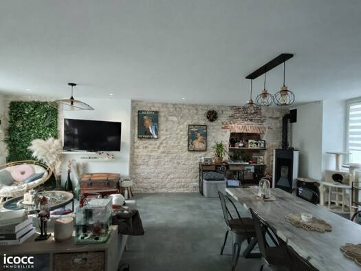 Maison à vendre 174 900 € 4 pièces 3 chambres 104 m² 936 m² de terrain Petosse 85570