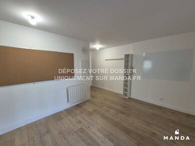 Appartement à louer 1 350 € 4 pièces 3 chambres 72 m² 1er étage Gerland Lyon 7ème 69007