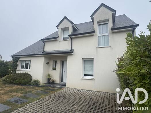 Maison à vendre 414 000 € 5 pièces 3 chambres 149,1 m² 459 m² de terrain Centre Cherbourg-en-Cotentin 50460