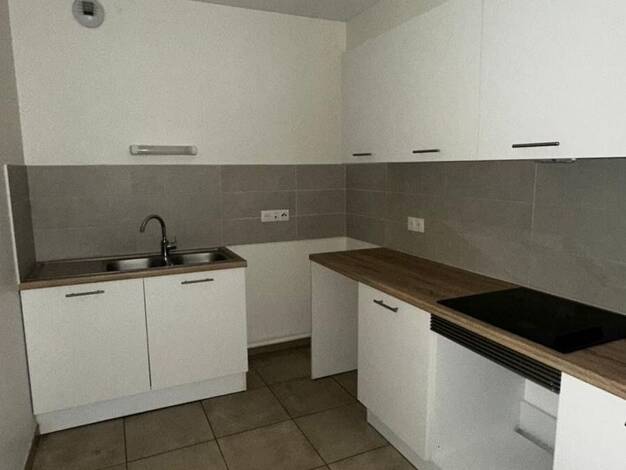 Appartement à louer - Première occupation 1 209 € 3 pièces 2 chambres 73,6 m² RDC/3 Landy Aubervilliers 93300