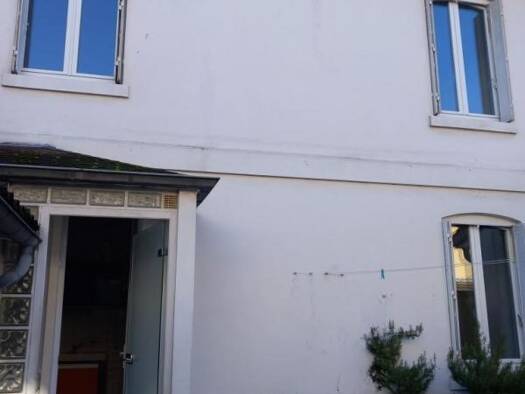 Maison de plain-pied à louer 1 300 € 3 pièces 2 chambres 55 m² Conflans Charenton-le-Pont 94220