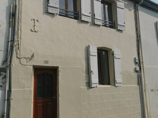 Maison à louer 700 € 4 pièces 3 chambres 89 m² 207 m² de terrain Meilhan sur Garonne 47180