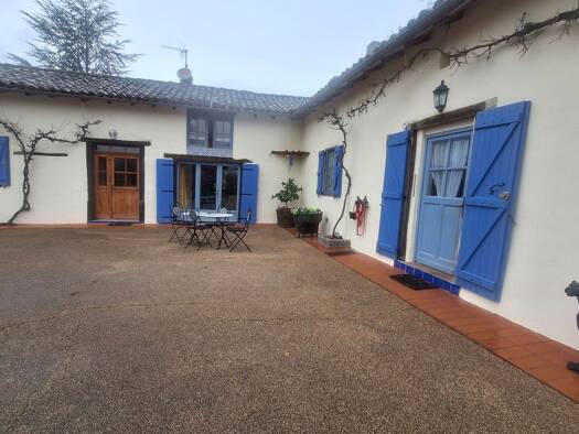 Maison à vendre 409 500 € 5 pièces 2 chambres 265 m² 6 000 m² de terrain Cap d'Astarac 32420