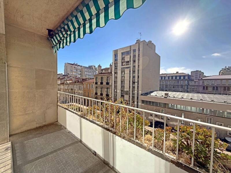 Maison à louer, 72m², MARSEILLE 8E