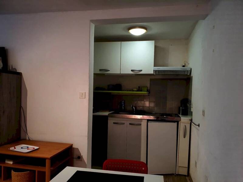 Maison à louer, 24m², UZES