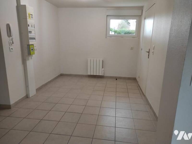 Maison à louer, 35m², EPRON