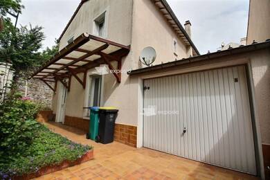 Maison à vendre 220 000 € 5 pièces 3 chambres 108,4 m² 239 m² de terrain ZI Gustave Eiffel Corbeil-Essonnes 91100