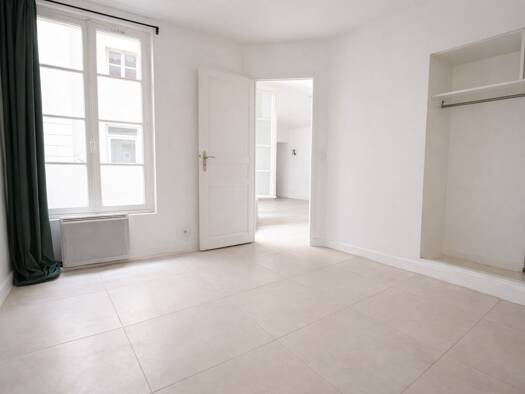 Local commercial à vendre 464 000 € 52 m² de surface de vente Arts et Métiers Paris 3ème arrondissement 75003