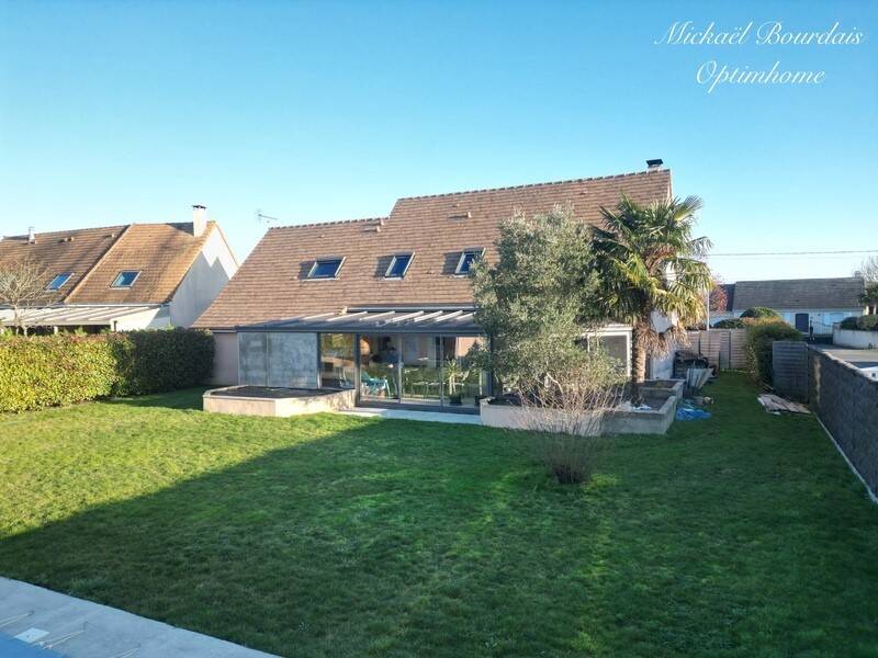 Maison à vendre, 210m², LA SUZE SUR SARTHE