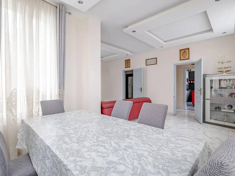 Maison à vendre, 200m², LE THILLAY