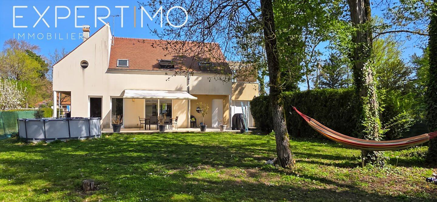 Maison à vendre, 150m², ESTOUCHES
