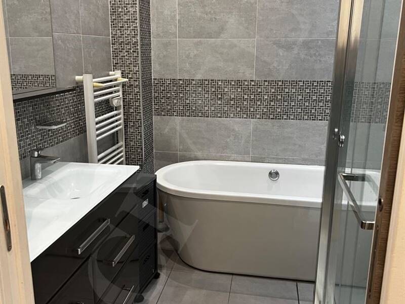 Maison à louer, 135m², PARIS 16E